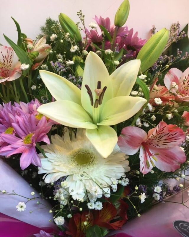 Florería Y Chocolates Tokio