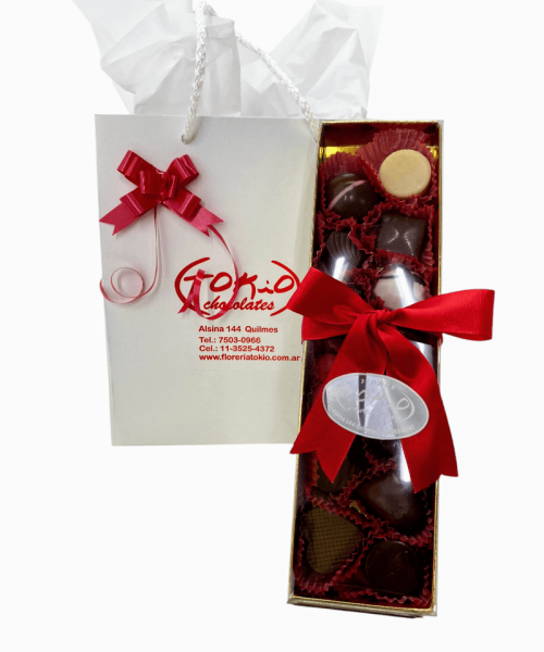 150 g -Caja rectangular dorado grande con bombones de chocolate.