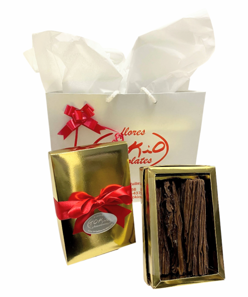 200 g - Caja Dorada con Chocolate en Rama Semi amargo.